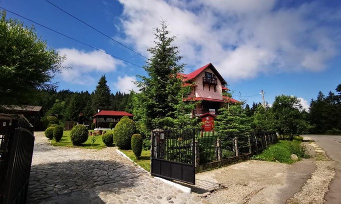 Predeal Casa | FOX VALLEY VILLA