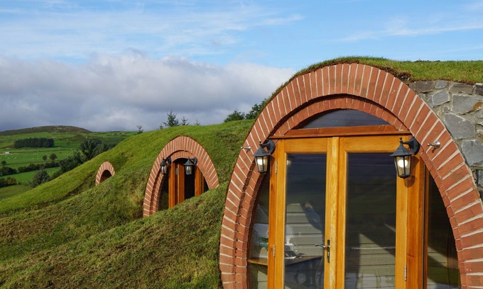 Rhayader Cabina | Foxes View Underground House