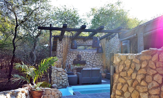 Marloth Park Villa | Foxy Crocodile Bush Retreat
