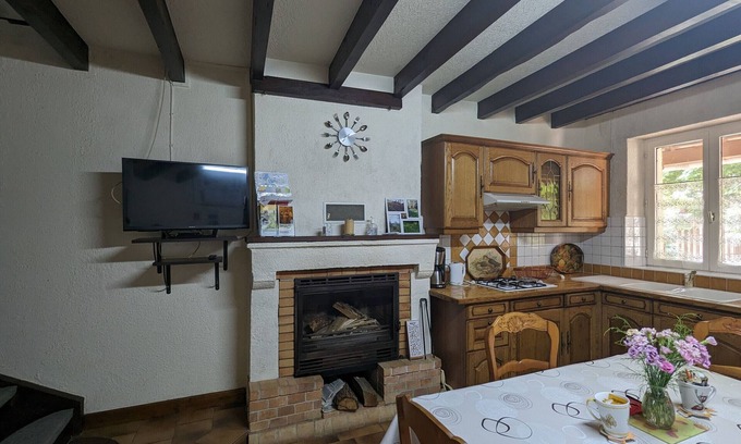 Rosnay Cabaña | Acogedora casa rural con jardín en el corazón de Brenne, ideal para senderismo y observación de aves.