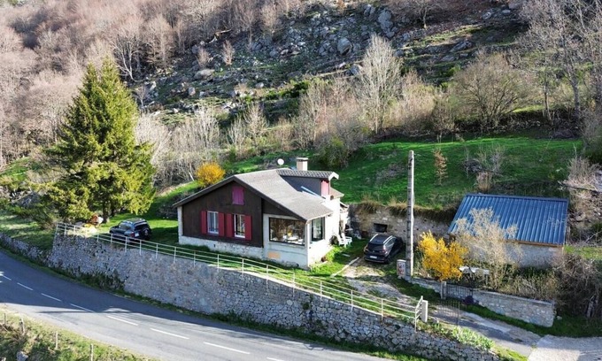 Pont-de-Montvert-Sud-Mont-Lozere Chalet De Esquí | Chalet 'Les 4 Vents' : Nature break at Pont de Montvert