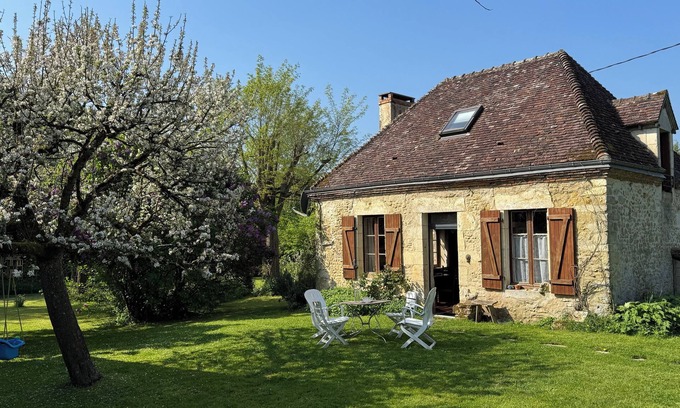 Saint-Martin-du-Vieux-Belleme Casa | La Percheronnelle Cozy little country house. Pet friendly