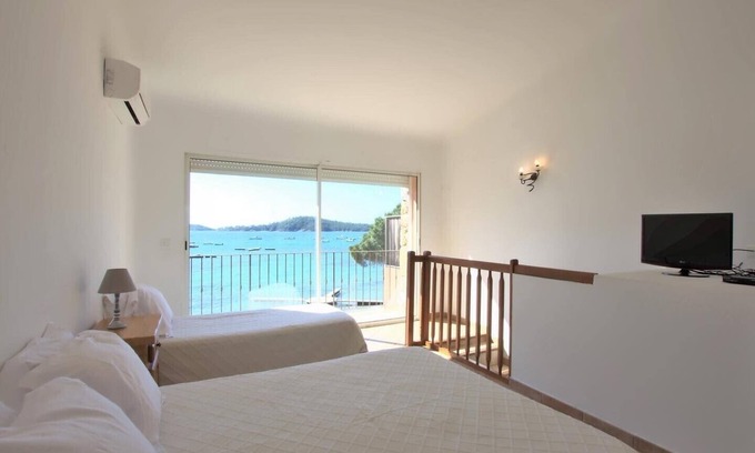 Pinarellu Casa | HOUSE **** ON THE BEACH OF PINARELLO, unique location.15mn from porto-Vecchio