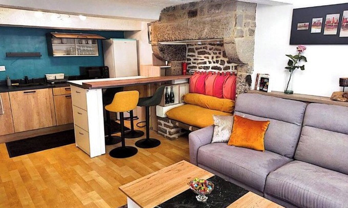 Villedieu-les-Poeles Apartamento | L'Écrin Two-bedroom apartment