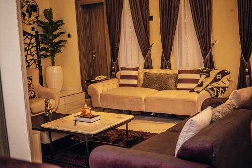 Akure Apartamento | FraMMa Homes