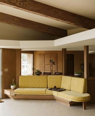 Branch Casa | Frank Lloyd Wright student built riverfront home