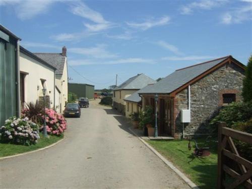 Virginstow Casa | Frankaborough Farm Holiday Cottages