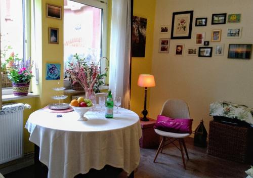 Nordend-Ost Apartamento | Frankfurt am Main 15 Min from Messe, City and ECB