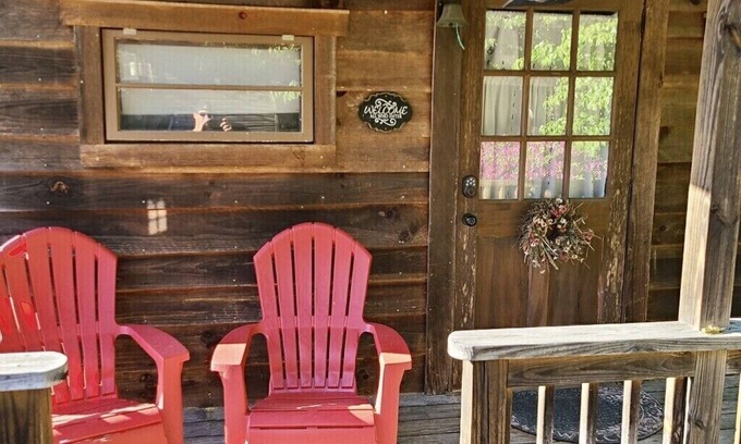 Flat Rock Cabina | Fred's Bungalow: Cabaña
