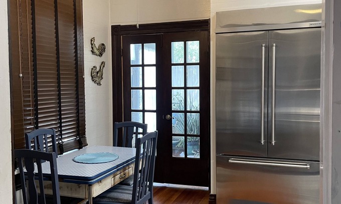 Nacogdoches Casa | Fredonia Street House