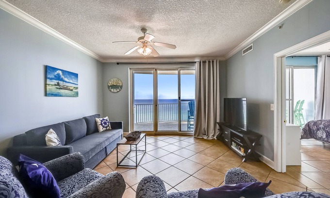Bahama Beach Condominio | FREE Activities! Summer Deals!! Beach Access w/ Amazing 16th Floor Views!
