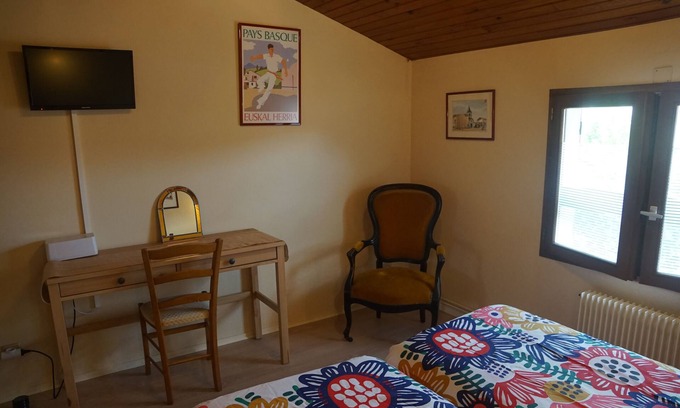 Talence Casa | Desayuno gratuito en un bonito país vinícola.