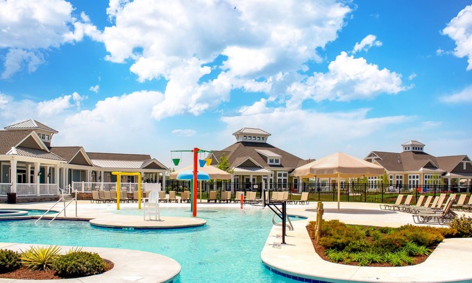 Millville Casa | Calm Water Getaway at the Beach