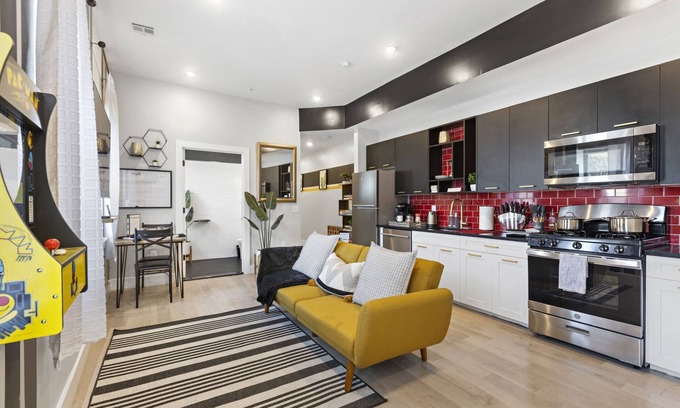 North Ironbound Apartamento | Free Parking 30% Off 4 br Duplex Prime location