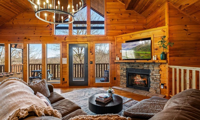 Caton Cabina | Free tickets Xplorie. Charming A-Frame Cabin w Hot Tub-Cozy 1BR, Perfect Getaway