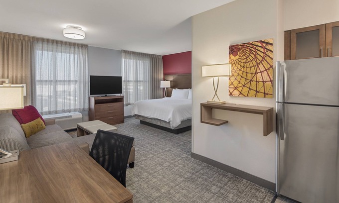 Florence Apartamento | Wi-Fi gratis, desayuno gratis + piscina al aire libre | Suite con bañera accesible