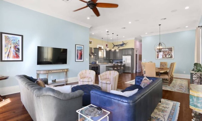 South 7th Ward Apartamento | Freestanding 4BD/3BA Classic NOLA House w Backyard