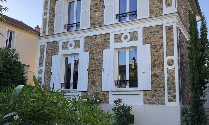 Saint-Cloud Casa | French Saint Cloud Parisian Style House for the Olympic Games