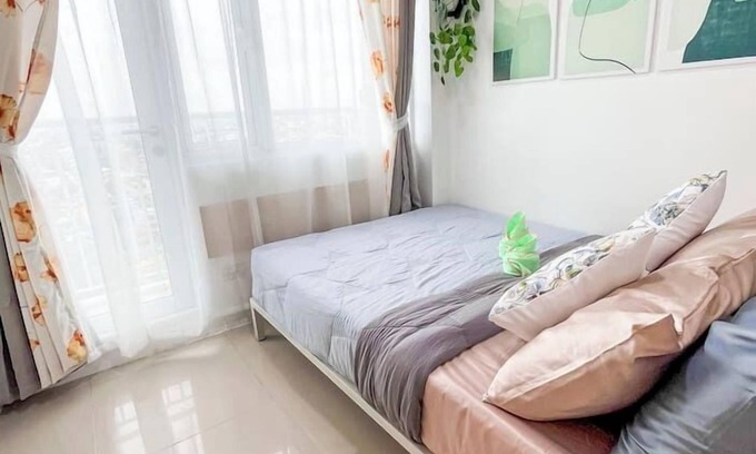 Santo Cristo Condominio | Fresh Cool 1BR place at Grass Tower2 16th floor