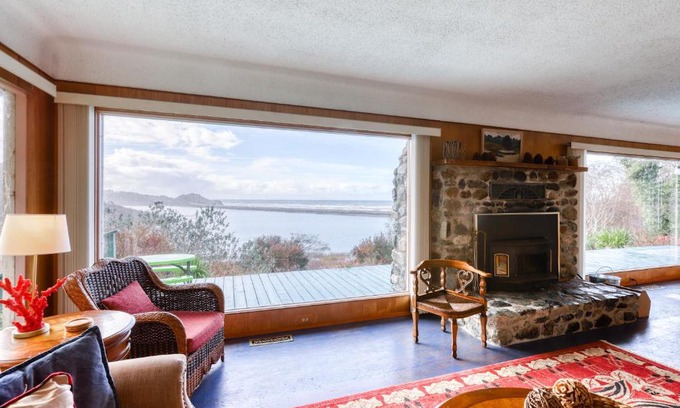 Orick Casa | Freshwater Lagoon Retreat