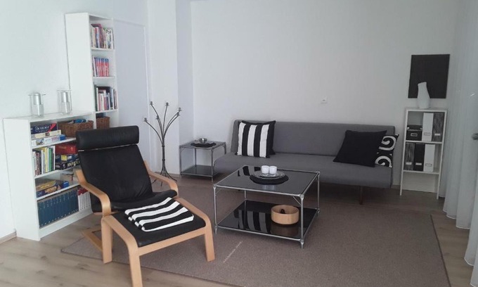 Aichstetten Apartamento | Freundliche Ferienwohnung mit großer Terasse