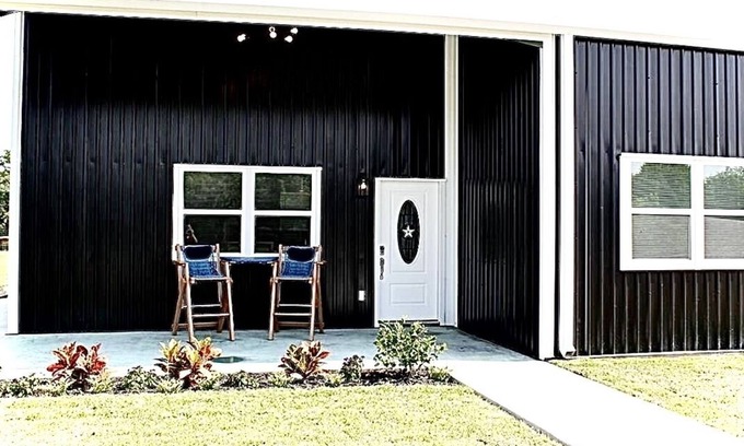Sheridan Casa | Frick'n Ranch Welcomes Hunters
