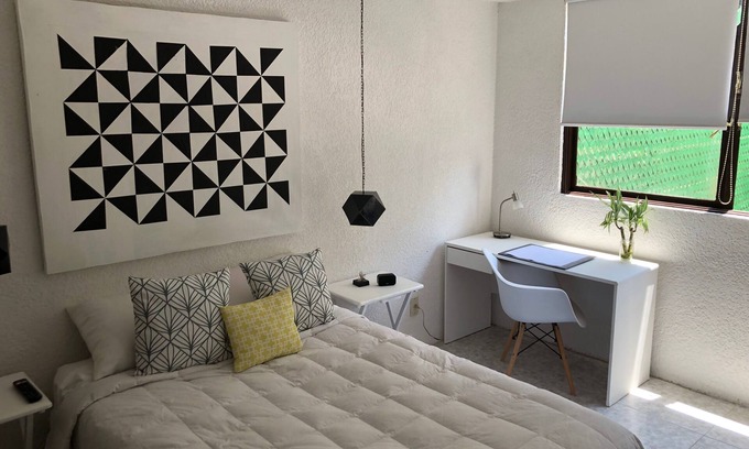 Benito Juarez Cabina | Frida Khalo NBHD, cozy, very clean, well connected to all points of the CDMX