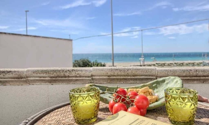 Torre Mozza Casa | Front Beach Torre Mozza