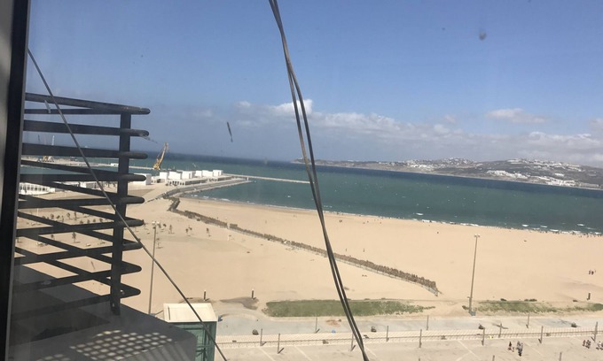 Tetouan Condominio | Ático en primera línea de playa