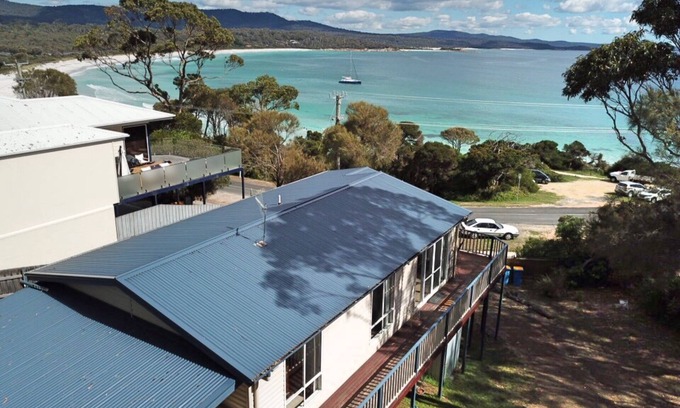 Binalong Bay Casa | Front Row Beachfront