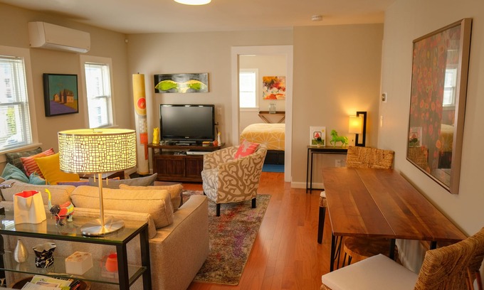Provincetown Condominio | ¡Primera fila! West End. Ahora 2 baños nuevos! Lancha de barco / Mejillón de playa Gimnasio / Capacidad 6!