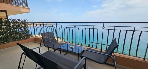 Tower Road Apartamento | Front Sea ViewSpacious 3-Bedroom Apartment Sliema S3