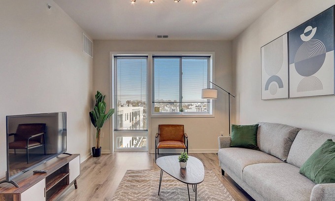 Brewerytown Apartamento | Frontdesk | 1 BR Apt near Strawberry Mansion