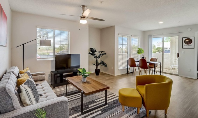 Central Scottsdale Apartamento | FRONTDESK Jade Scottsdale Apts Central Scottsdale