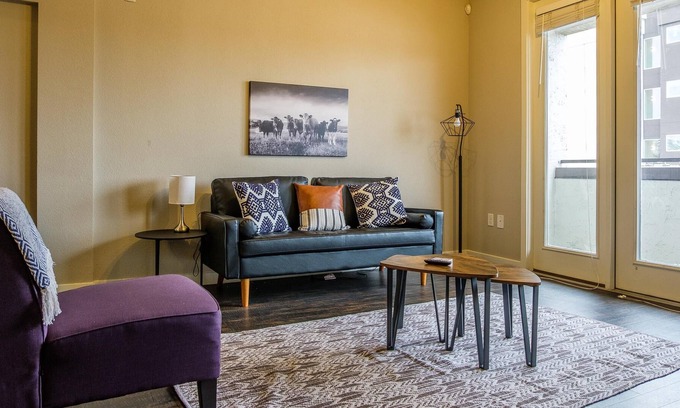 Fort Worth Cultural District Apartamento | Frontdesk | Upscale 1BR Apt Close to UNT