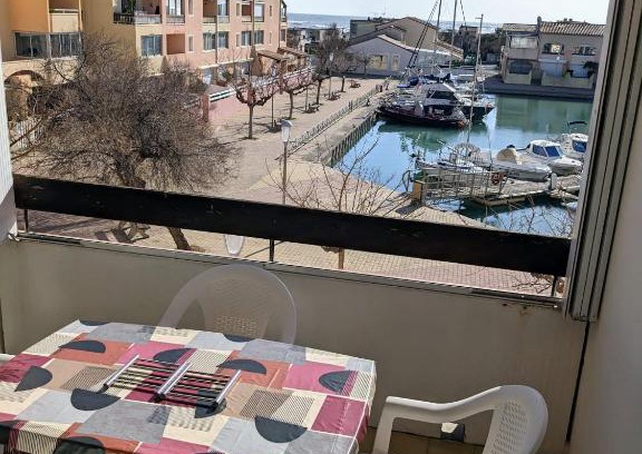 Frontignan Apartamento | Frontignan, Appartement T2 Cabine 4 couchages à 100m de la plage.