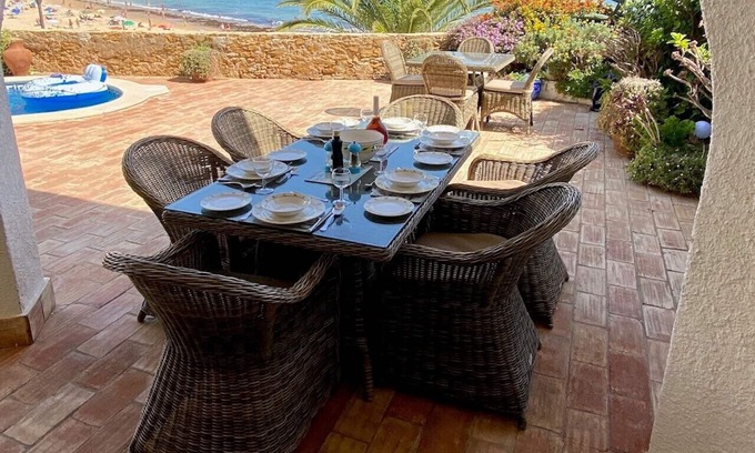 Praia da Luz Apartamento | Frontline - Overlooking ocean/Beach - PRIVATE POOL