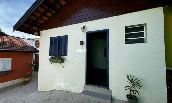 Abernessia Apartamento | ft1 Suite com Banheiro Privativo no Centro de Campos do Jordão