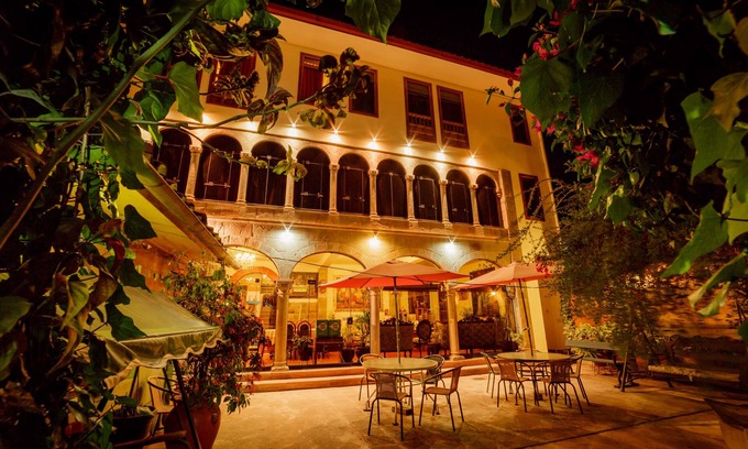Los Jardines Hotel | Fuente de Agua Cusco Hotel