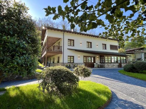 Vega de Pope Apartamento | Fuentes del Narcea apartamentos rurales