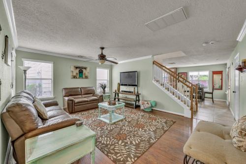 Spring Casa | Fuller Bluff