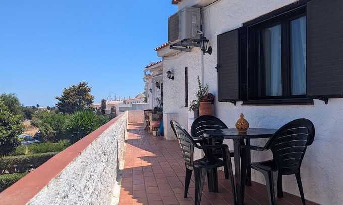 Olhao Apartamento | Todo confort, junto al mar en una zona residencial tranquila cerca de Olhão