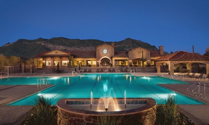 Las Sendas Casa | Fully Equipped Las Sendas Home in Active Golf & Tennis Community