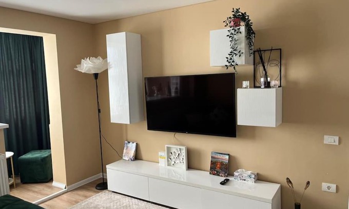 Constanta Apartamento | Fully equipped, Moments away from the City Centre