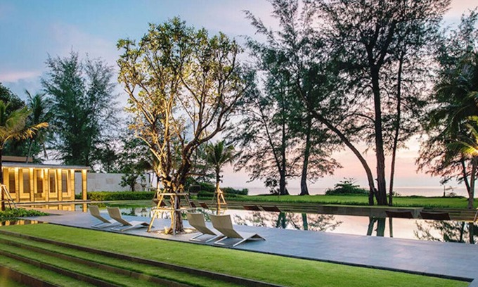 Mai Khao Condominio | Fully equipped modern condo directly situated on quiet Phuket beach