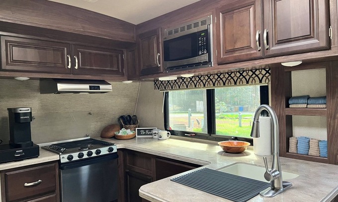 Weed Casa | Fully Equipped Travel Trailer in beautiful campground setting.