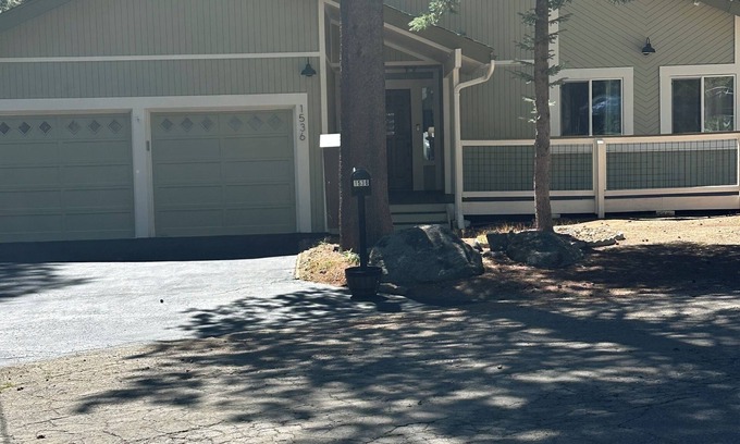 Tahoe Paradise Casa | Fully furnished house in quiet court perfect for a family or professional.