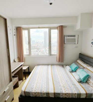 Pembo Apartamento | Fully Furnished 1BR Ridgewood Towers with 200Mbps WIFI