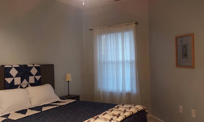Greenville Condominio | Fully furnished 2Bdrm, 2bth Condo in quiet and pet friendly neighborhood