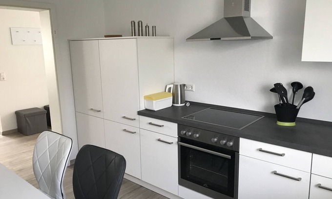 Mutlangen Apartamento | Totalmente amueblado y recién renovado apartamento